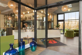 Отель Super 8 by Wyndham Munich City West  Мюнхен
